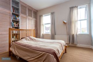 Bedroom- click for photo gallery
